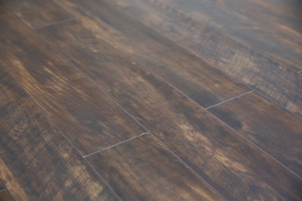 lamton laminate 12mm howe sound collection underpad attached hollyburn oak lamton laminate 12mm howe sound collection underpad attached hollyburn oak